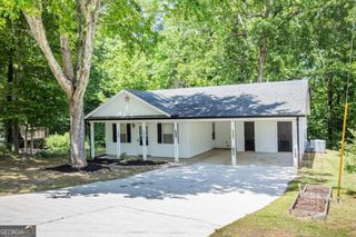 4181 Warren Road, Flowery Branch, GA 30542