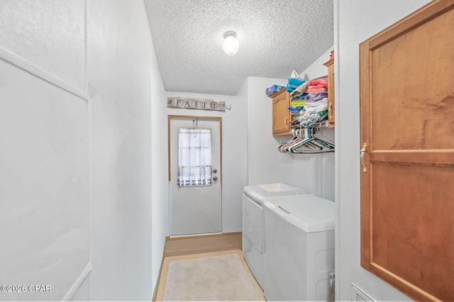 3320 Cardinal Place, Chipley, FL 32428