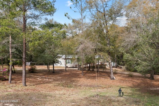 3320 Cardinal Place, Chipley, FL 32428