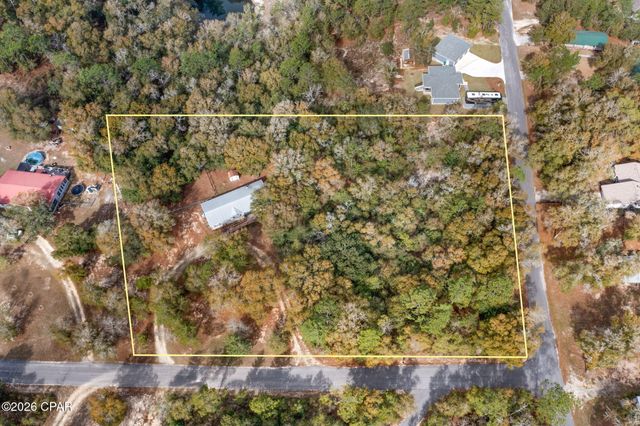 3320 Cardinal Place, Chipley, FL 32428
