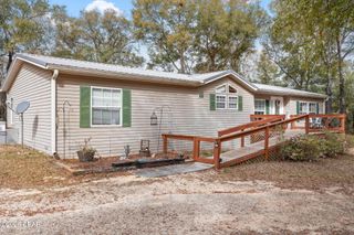 3320 Cardinal Place, Chipley, FL 32428