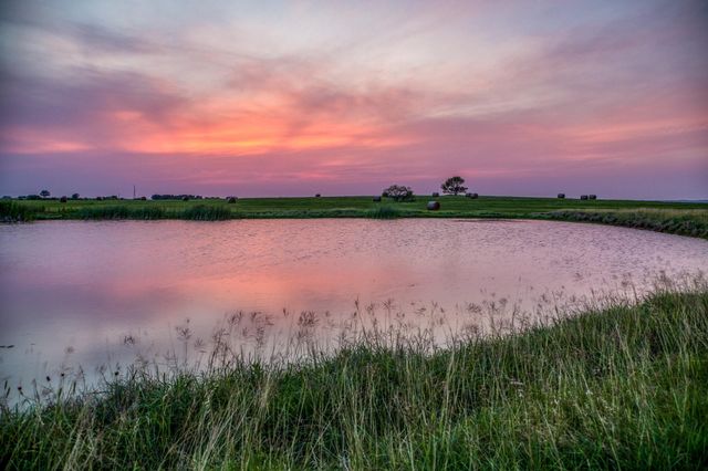 3575 County Road 271, Moulton, TX 77975
