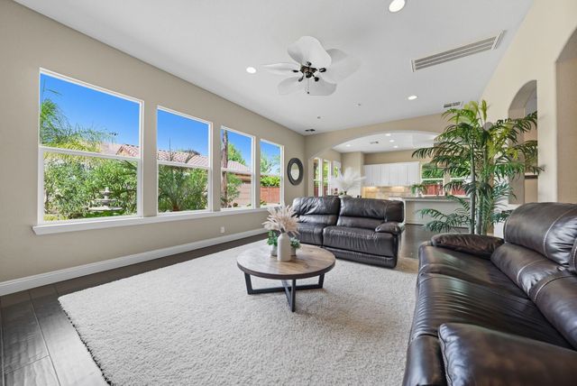 2772 San Minete Dr, Livermore, CA 94550