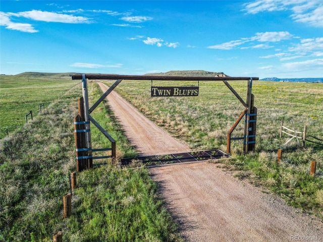 2 Twin Bluffs Road, Larkspur, CO 80118