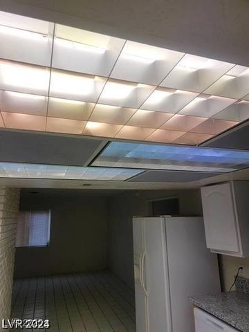 1710 Shadow Mountain Place, Las Vegas, NV 89108