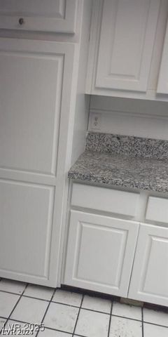 1710 Shadow Mountain Place, Las Vegas, NV 89108