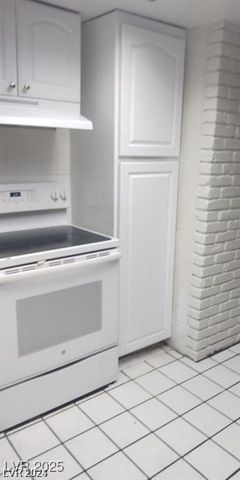 1710 Shadow Mountain Place, Las Vegas, NV 89108