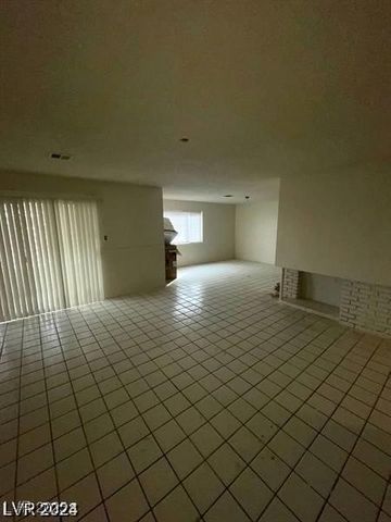 1710 Shadow Mountain Place, Las Vegas, NV 89108