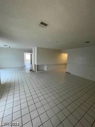 1710 Shadow Mountain Place, Las Vegas, NV 89108