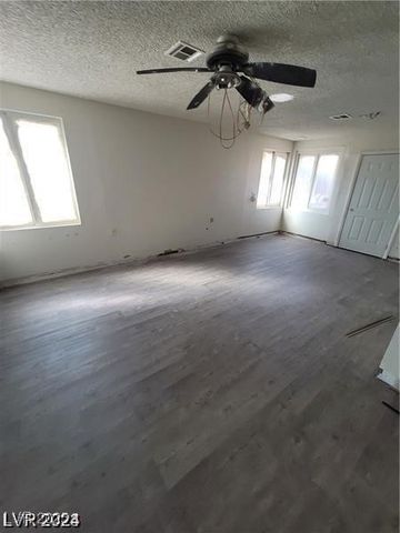 1710 Shadow Mountain Place, Las Vegas, NV 89108