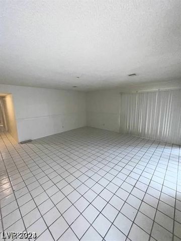 1710 Shadow Mountain Place, Las Vegas, NV 89108
