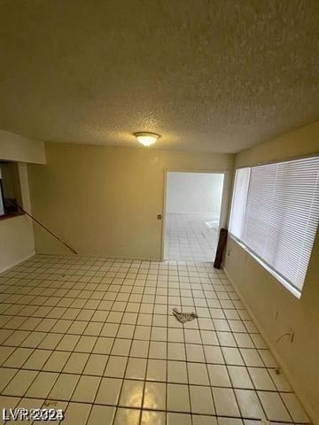 1710 Shadow Mountain Place, Las Vegas, NV 89108