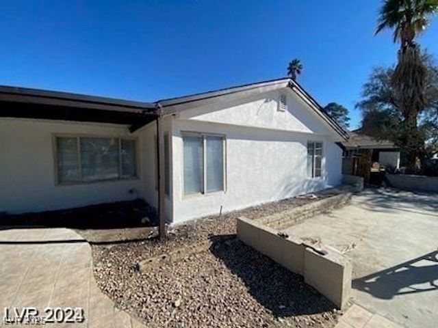 1710 Shadow Mountain Place, Las Vegas, NV 89108