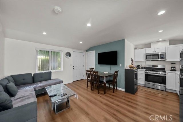 16515 Index, Granada Hills (los Angeles), CA 91344