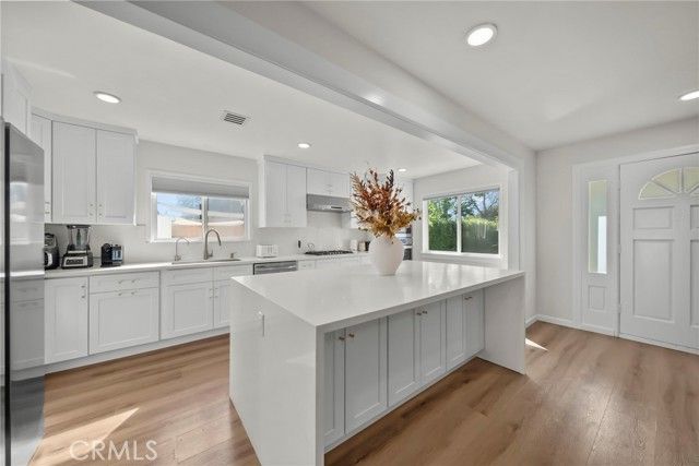 16515 Index, Granada Hills (los Angeles), CA 91344