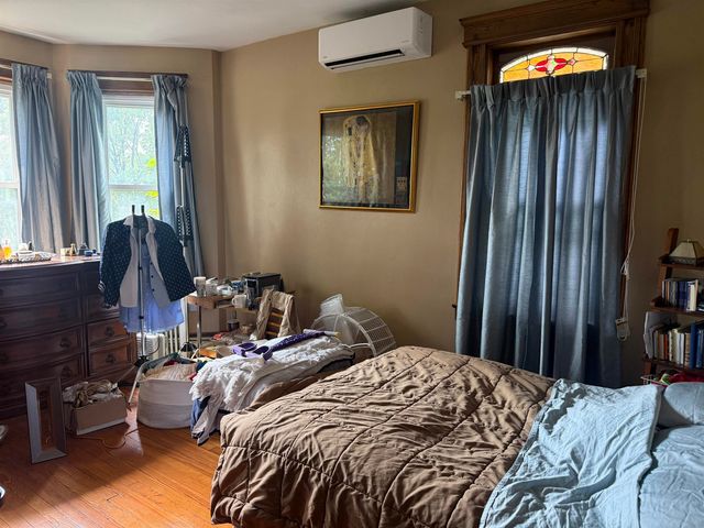 60 STERLING AVE, Weehawken, NJ 07086