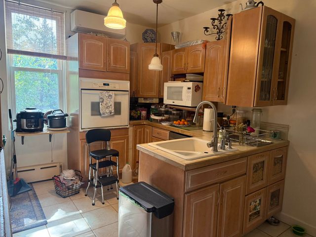 60 STERLING AVE, Weehawken, NJ 07086