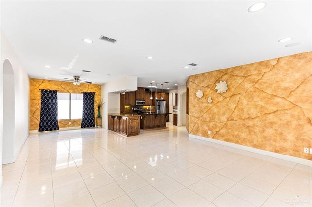 3849 S D Street, Mcallen, TX 78503