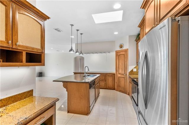 3849 S D Street, Mcallen, TX 78503