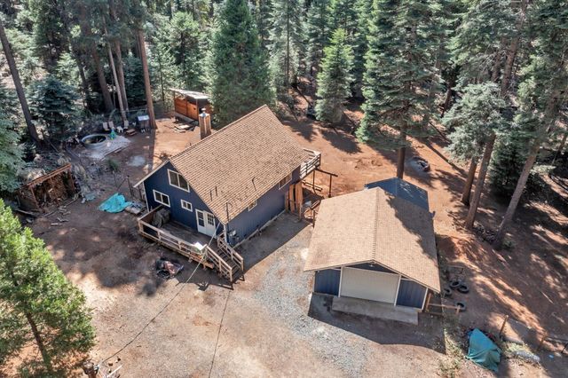 2280 Dogwood Ln, Pollock Pines, CA 95726