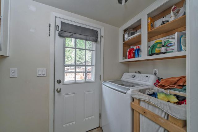 2280 Dogwood Ln, Pollock Pines, CA 95726