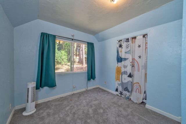 2280 Dogwood Ln, Pollock Pines, CA 95726