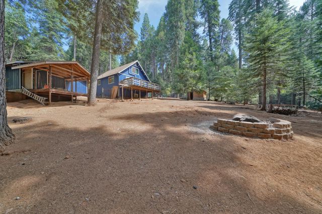 2280 Dogwood Ln, Pollock Pines, CA 95726