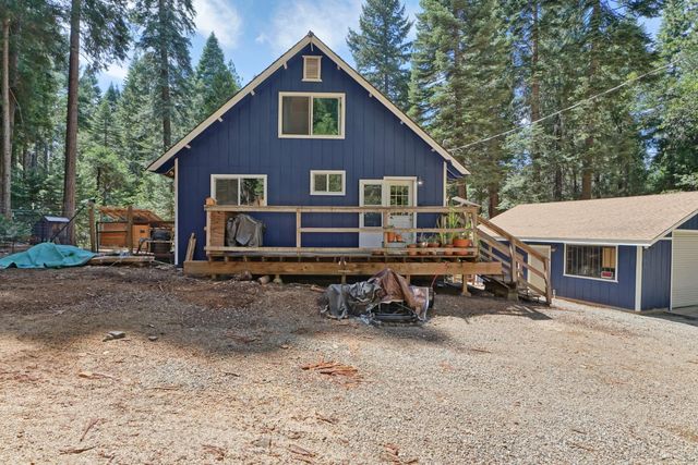 2280 Dogwood Ln, Pollock Pines, CA 95726