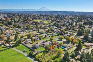 2003 13th Avenue NW, Puyallup, WA 98371