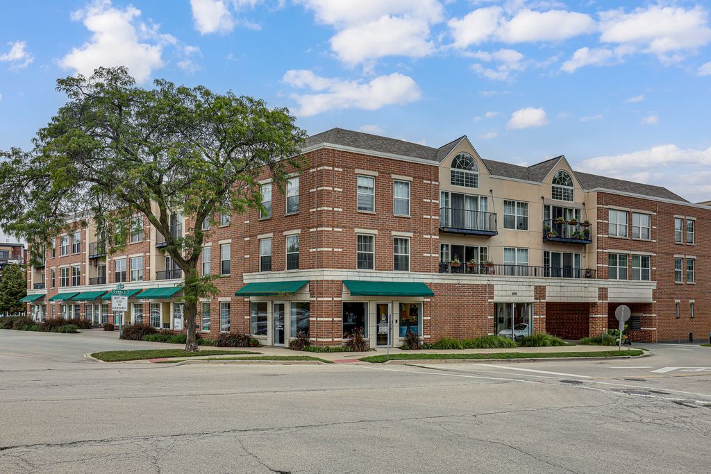 1800 Dewes Street 208, Glenview, IL 60025 — photo 2