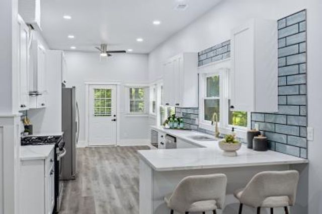 369 Hopkins St SW, Atlanta, GA 30310
