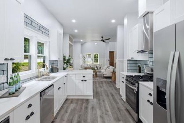 369 Hopkins St SW, Atlanta, GA 30310