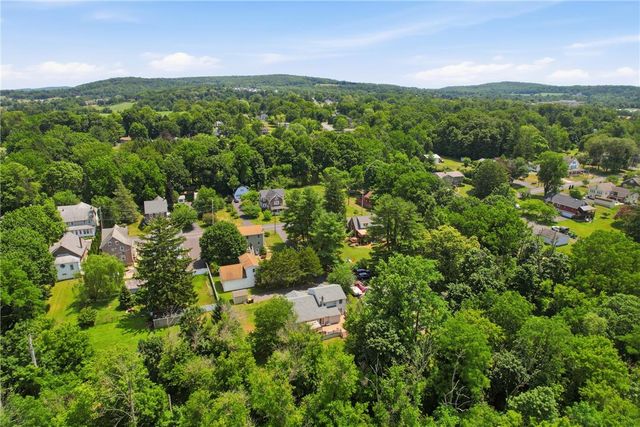 6354 New Street, Upper Saucon Twp, PA 18034