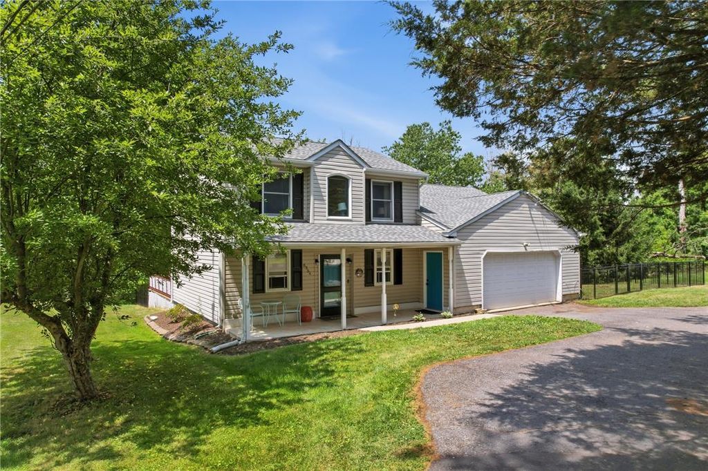 6354 New Street, Upper Saucon Twp, PA 18034