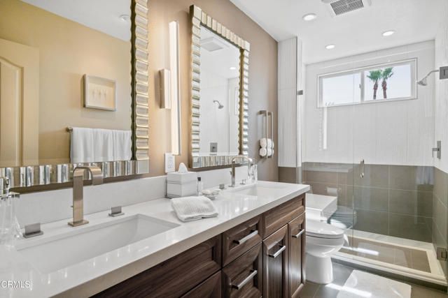 1758 Emerald Isle Way, Oxnard, CA 93035