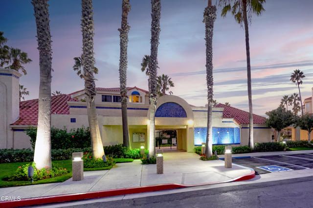 1758 Emerald Isle Way, Oxnard, CA 93035