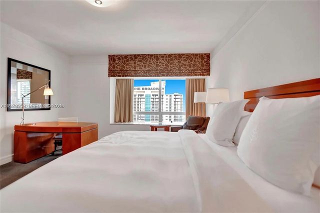 1435 Brickell Avenue 3212, Miami, FL 33131