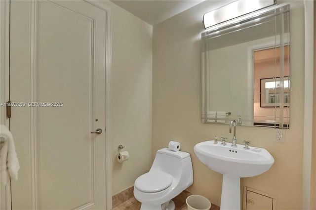 1435 Brickell Avenue 3212, Miami, FL 33131