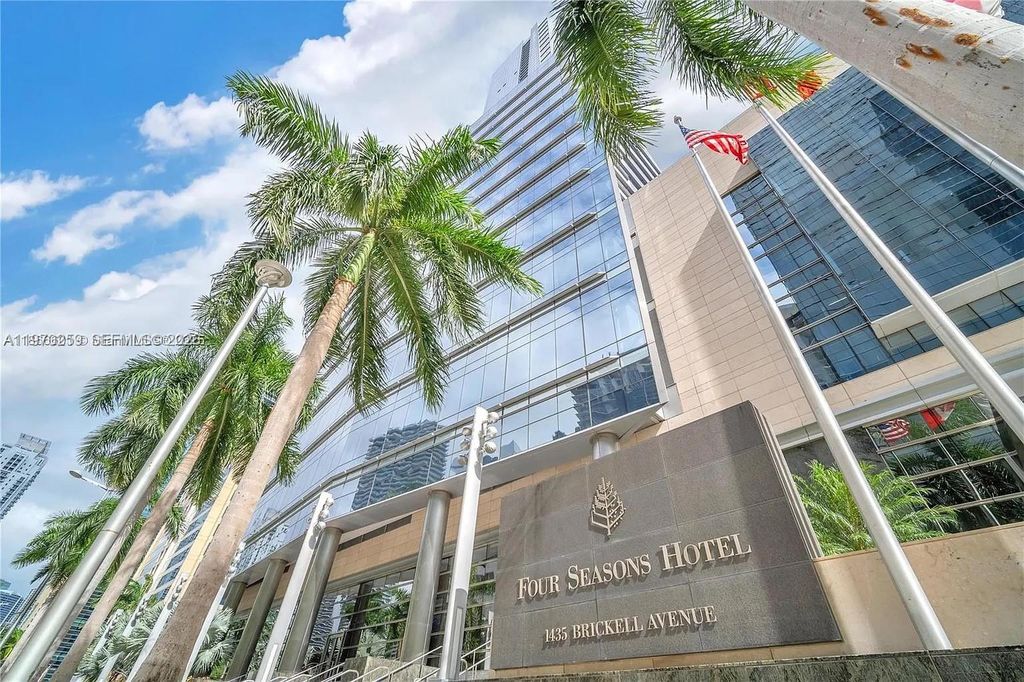 1435 Brickell Avenue 3212, Miami, FL 33131
