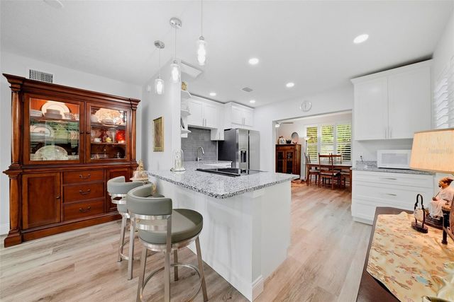 2430 FLORENTINE WAY 40, Clearwater, FL 33763
