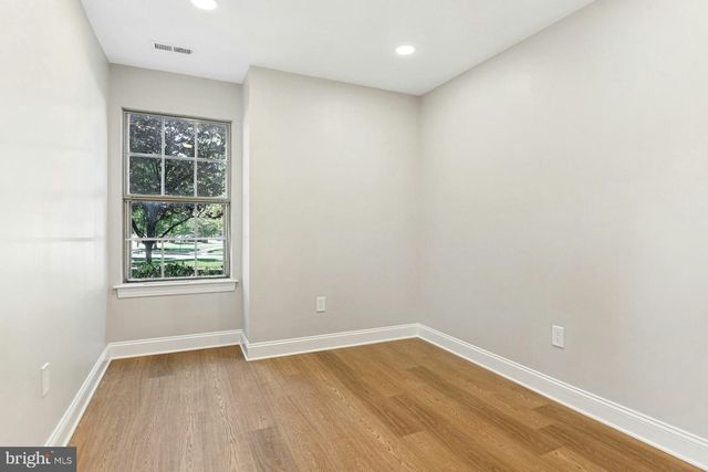 366 TAVISTOCK, Cherry Hill, NJ 08034