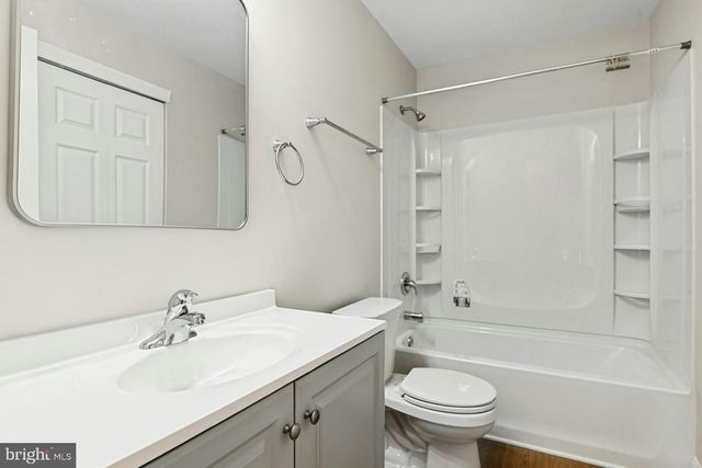 366 TAVISTOCK, Cherry Hill, NJ 08034