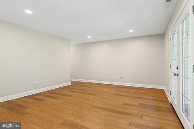 366 TAVISTOCK, Cherry Hill, NJ 08034