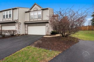 3158 Ollerton Avenue 3158, Aurora, IL 60502