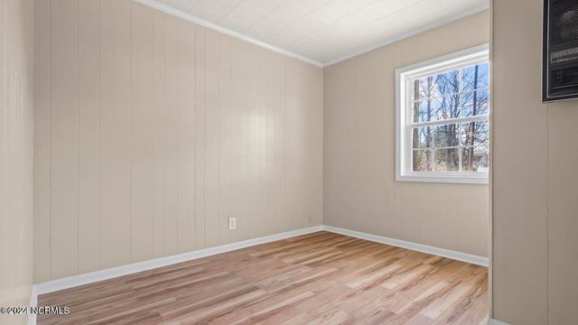 300 Richlands Avenue 2, Jacksonville, NC 28540