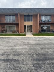 18340 CHERRY CREEK Drive 7, Homewood, IL 60430