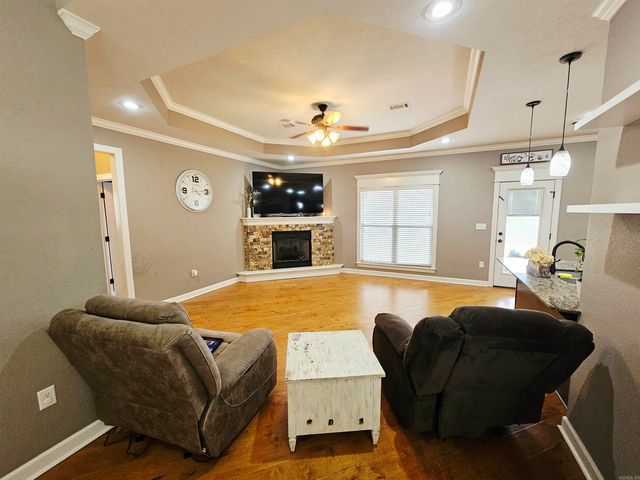 1 Corbin Cove, Greenbrier, AR 72058
