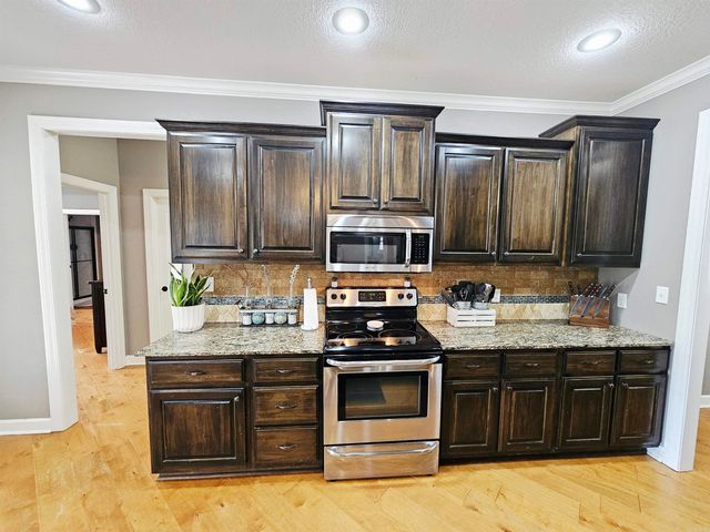 1 Corbin Cove, Greenbrier, AR 72058
