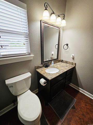 1 Corbin Cove, Greenbrier, AR 72058