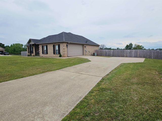 1 Corbin Cove, Greenbrier, AR 72058